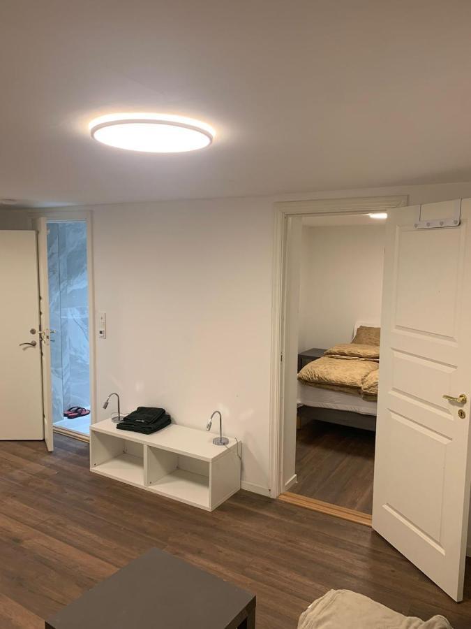 Beautiful 2 Rooms Apartment In Klofta,Near Oslo Airport& Oslo Exterior photo